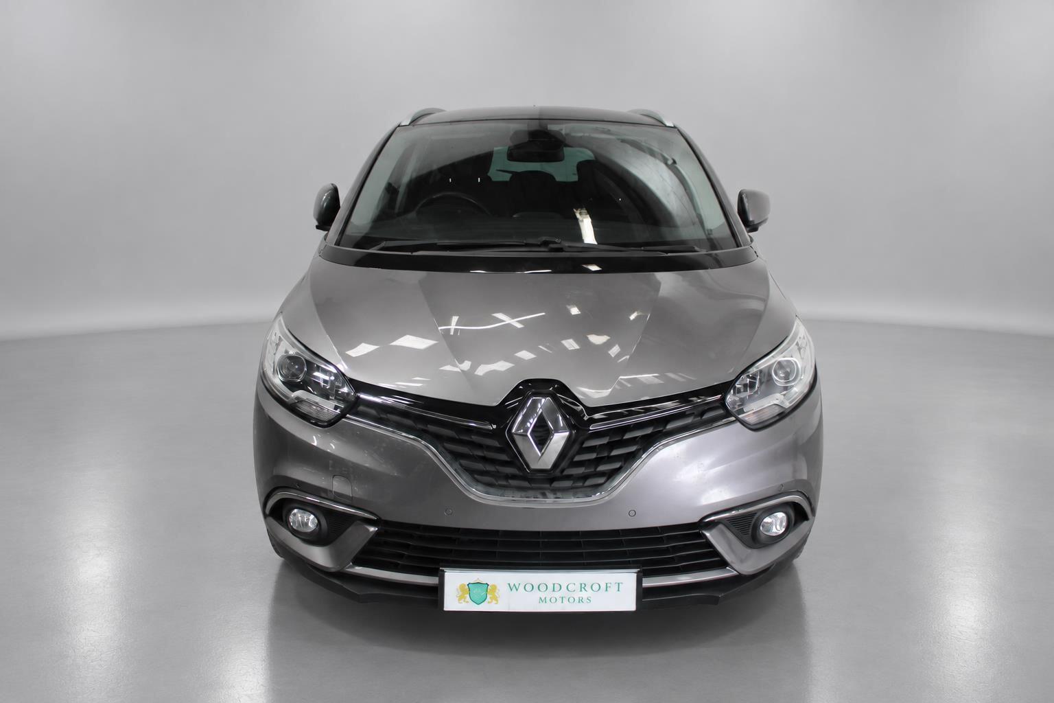 Renault Grand Scenic view 13