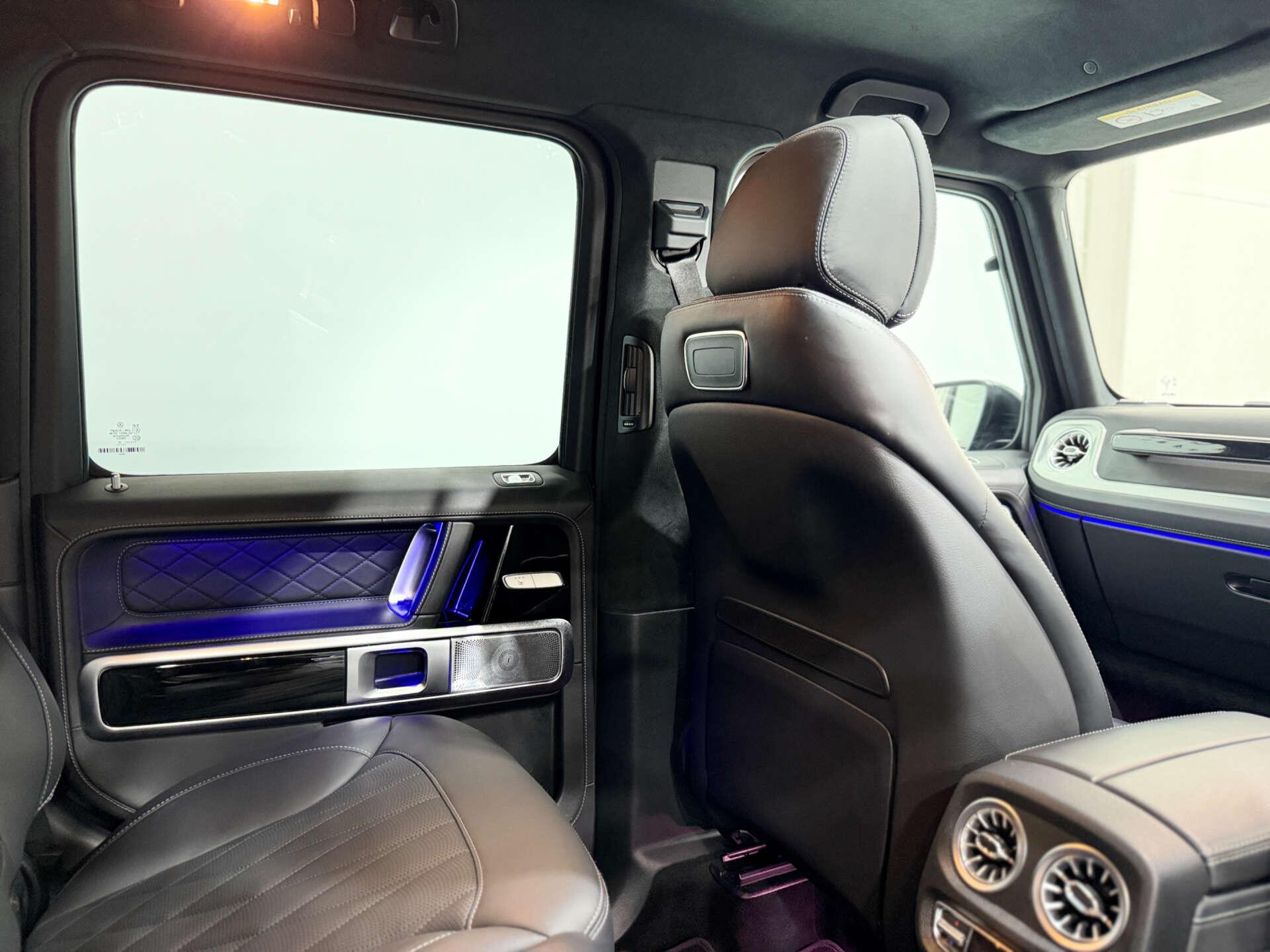 Mercedes-Benz G-Class view 16