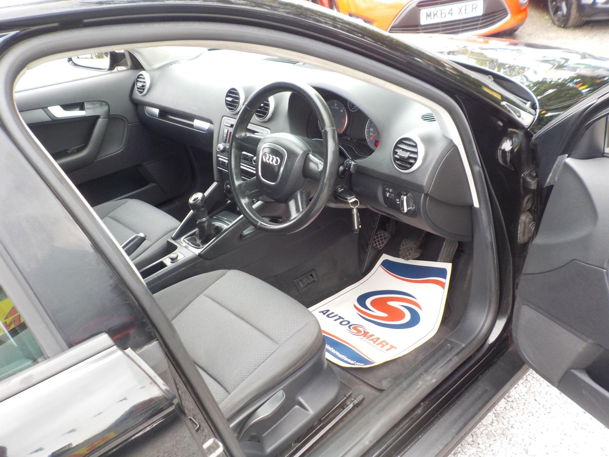 Audi A3 1.6 TDI Sportback Euro 5 (s/s) 5dr