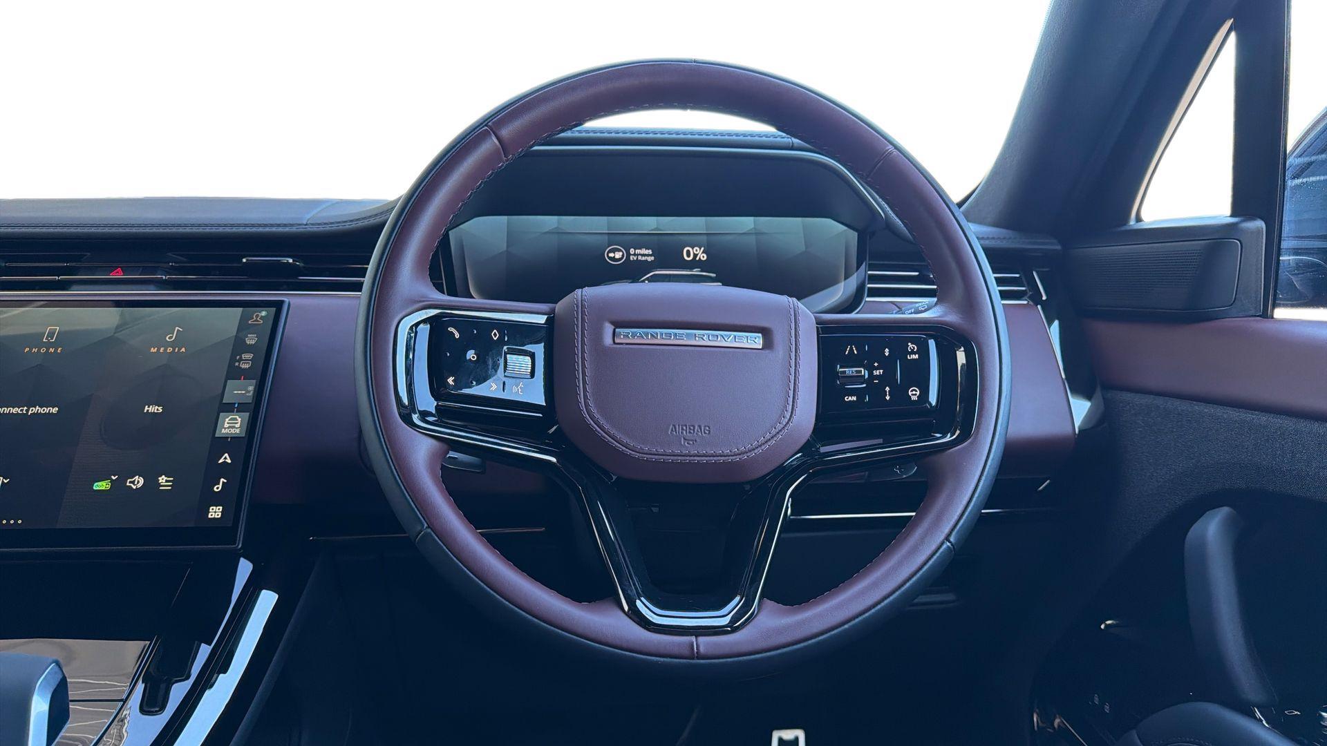 Land Rover Range Rover Sport view 15