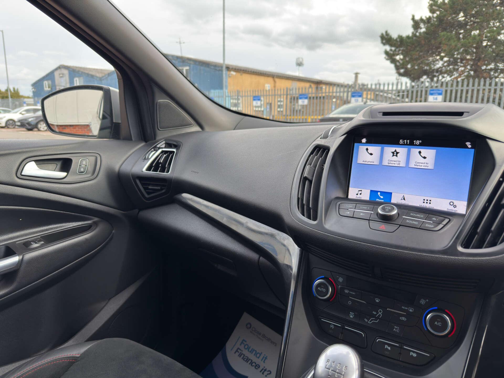 Ford Kuga view 57