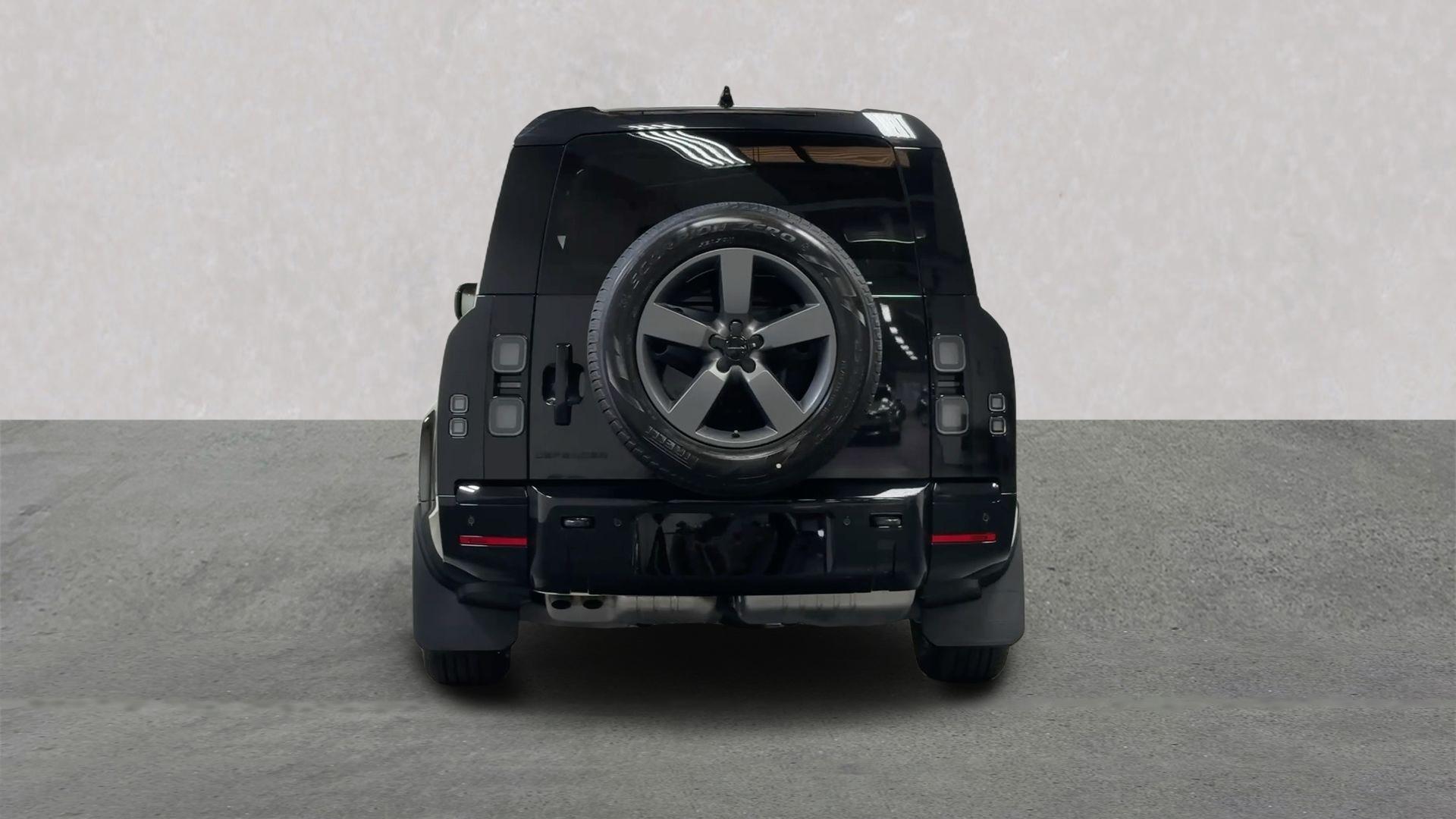 Land Rover Defender view 6