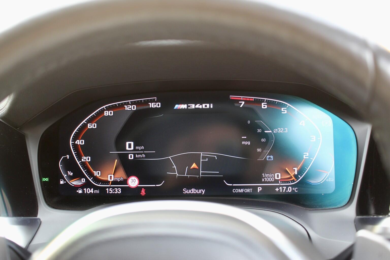 BMW 3 Series view 39