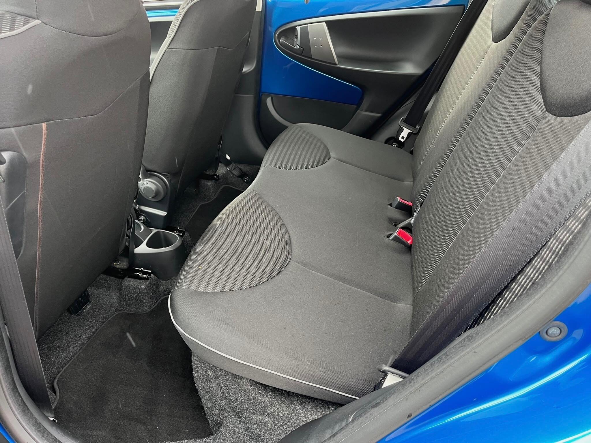 Peugeot 107 view 25