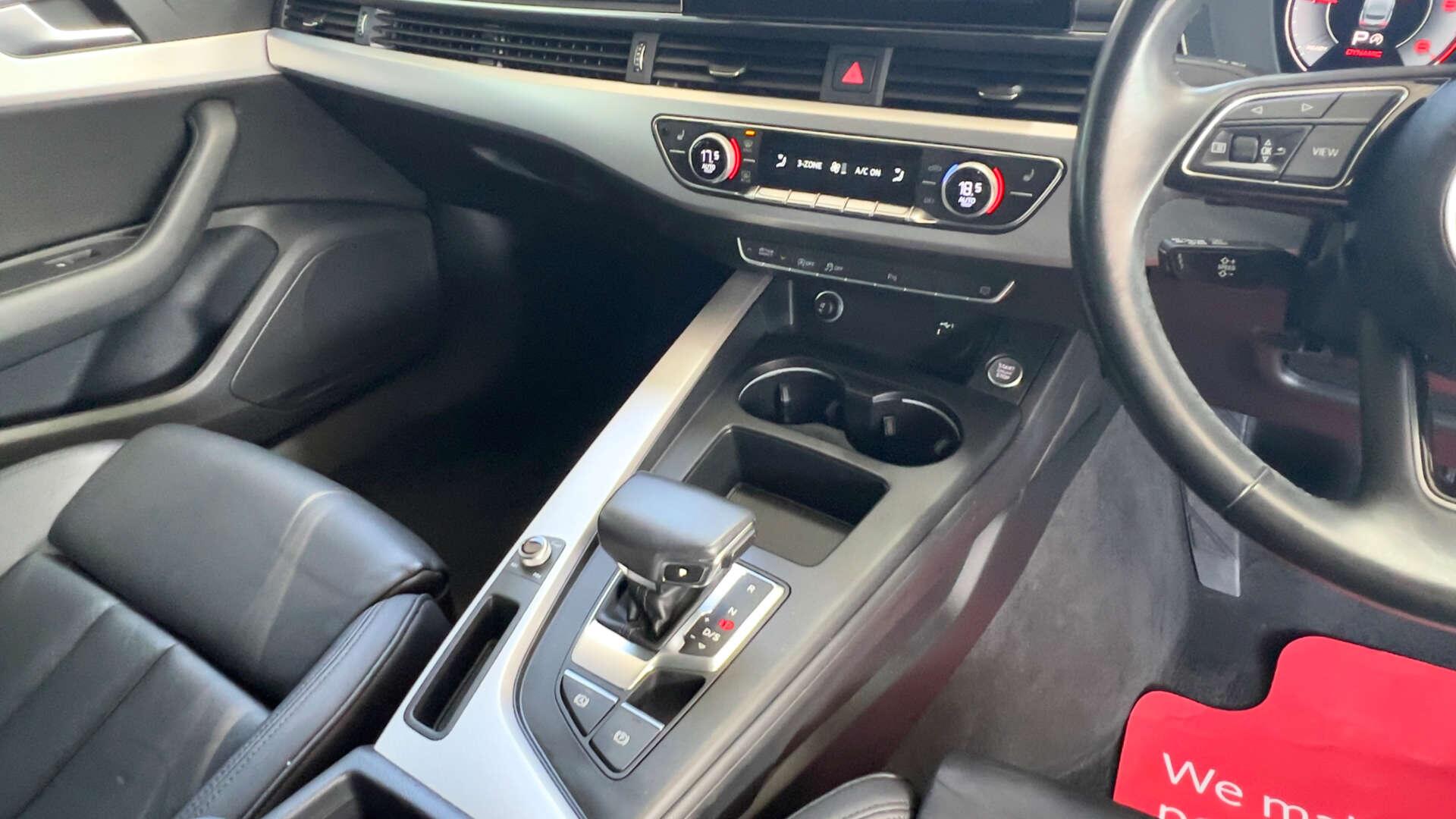 Audi A5 view 18