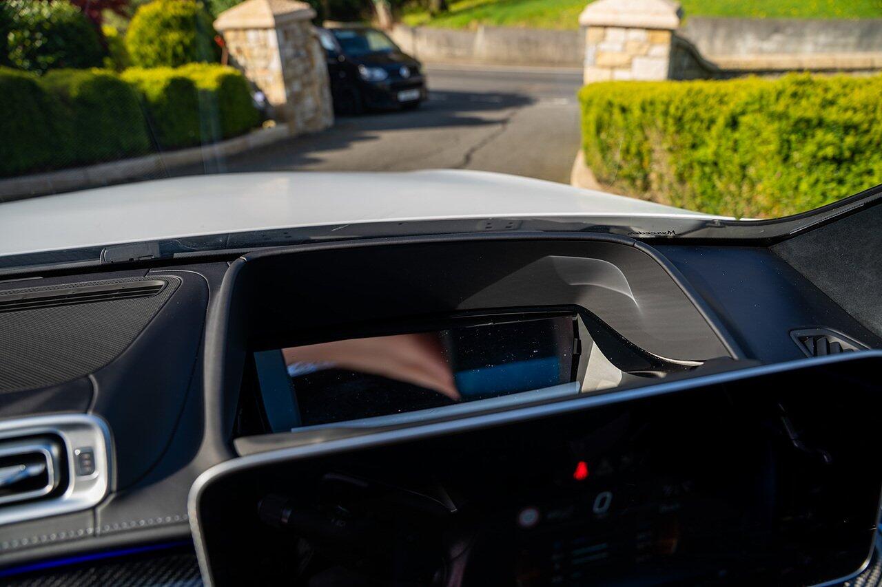 Mercedes-Benz S-Class view 96