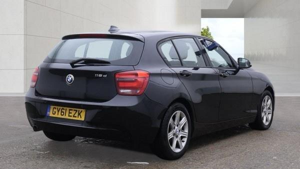 BMW 1 Series view 5