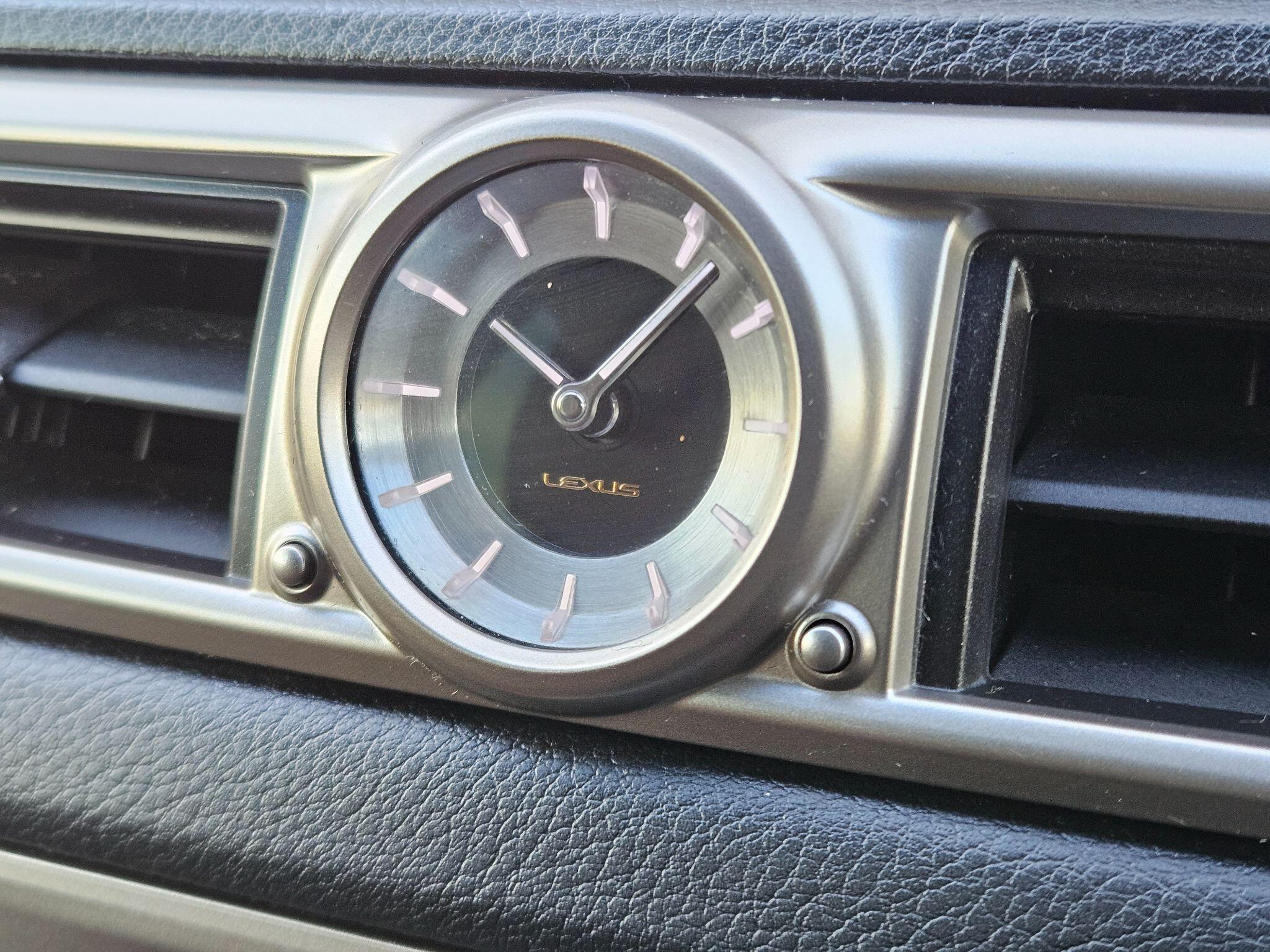 Lexus GS view 21