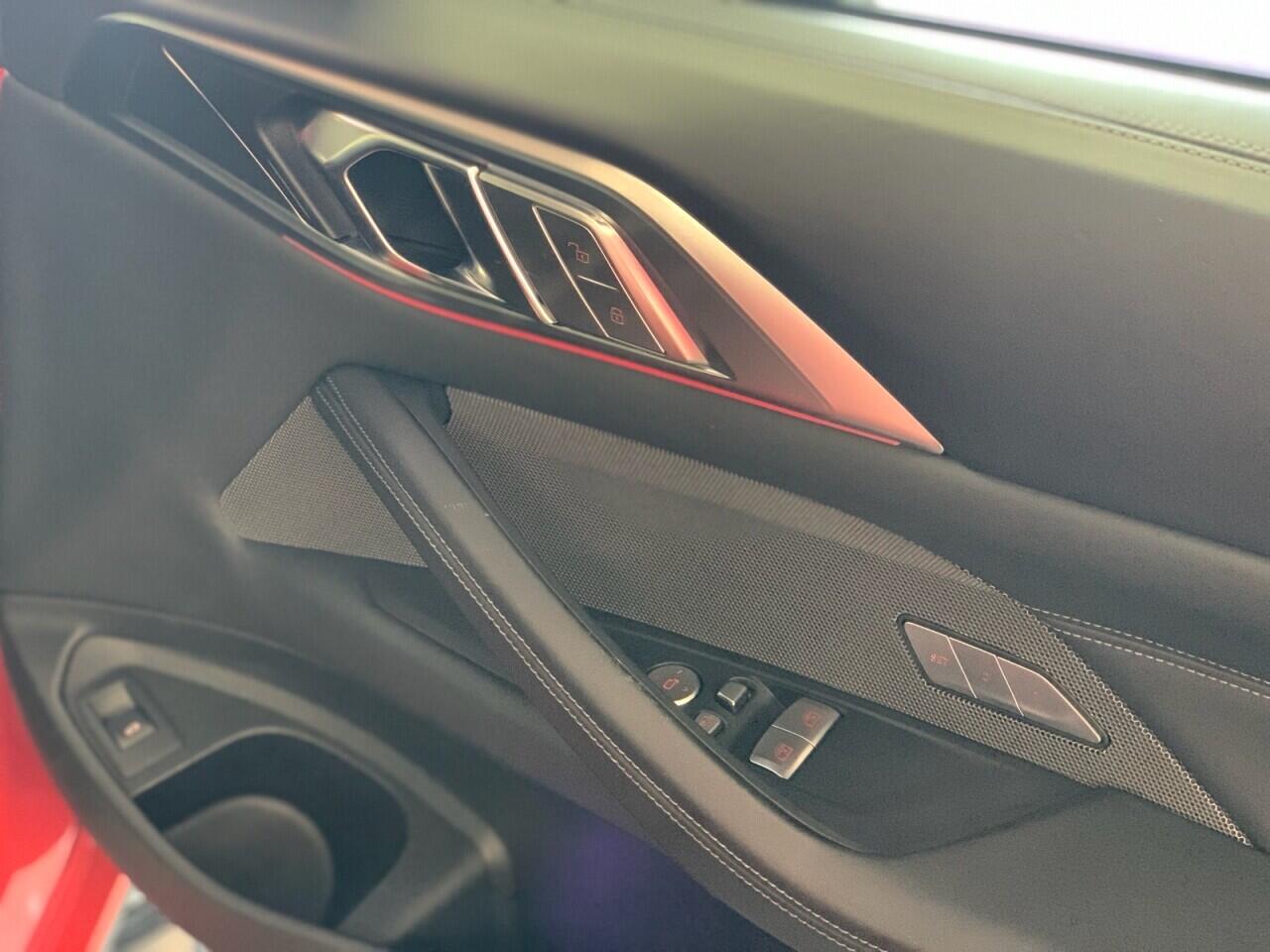 BMW M4 view 36