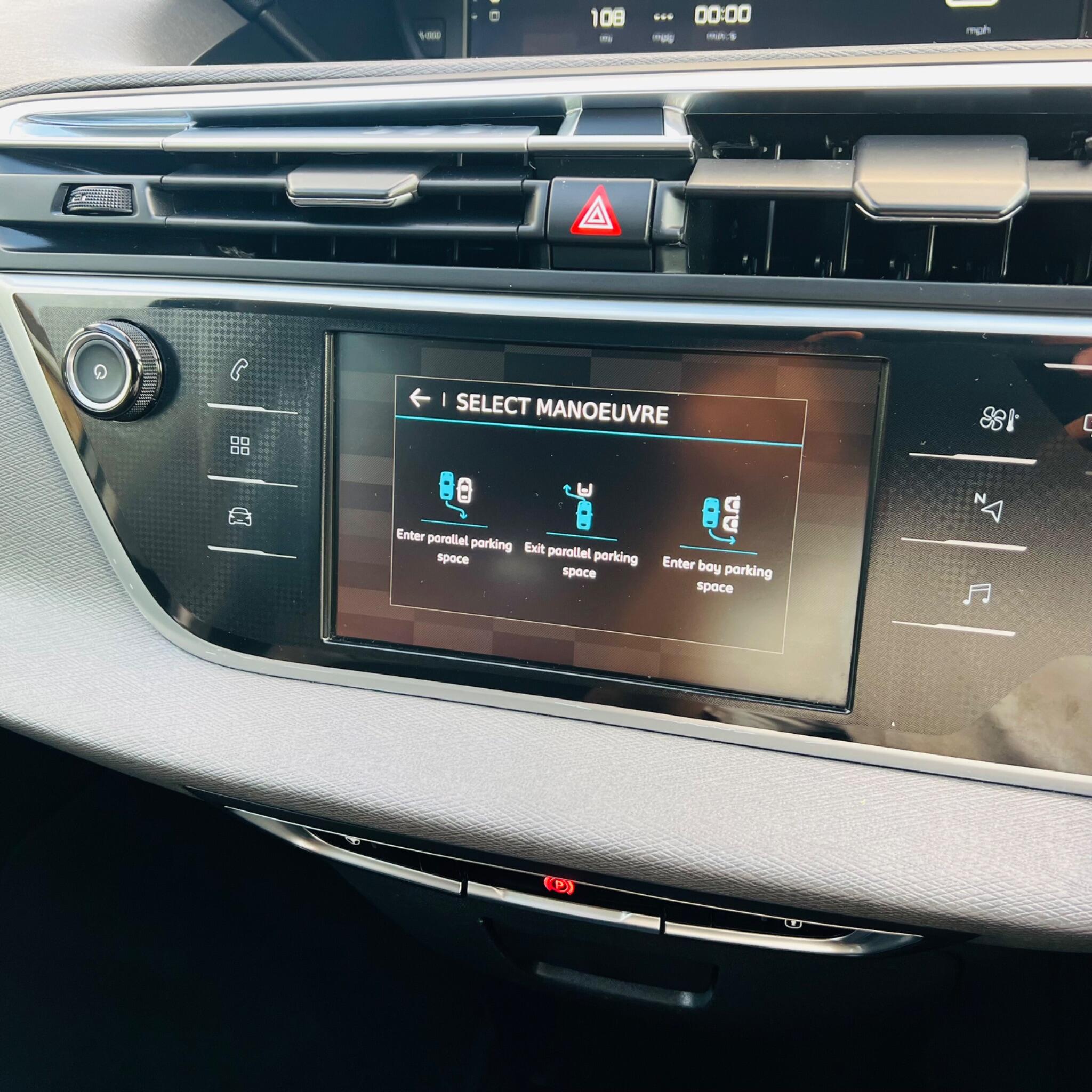 Citroen Grand C4 Picasso view 24