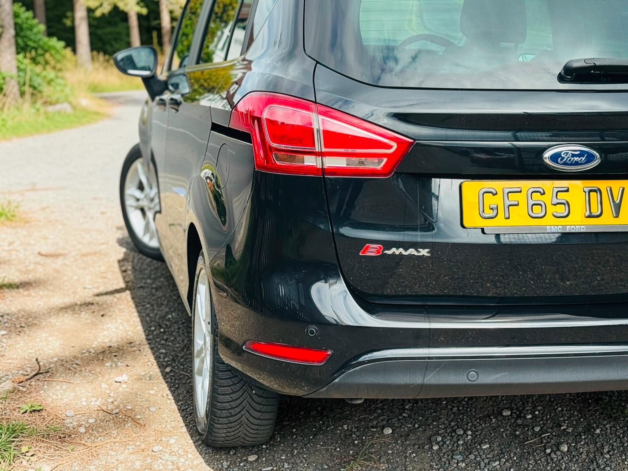 Ford B-Max view 10