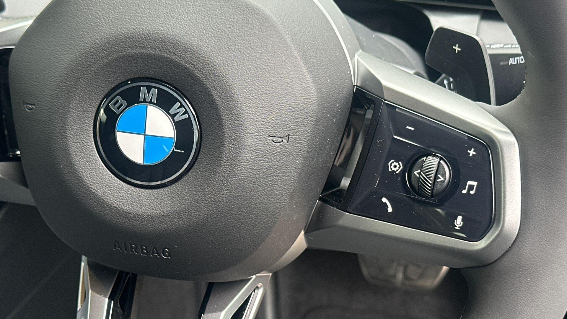 BMW X3 view 19