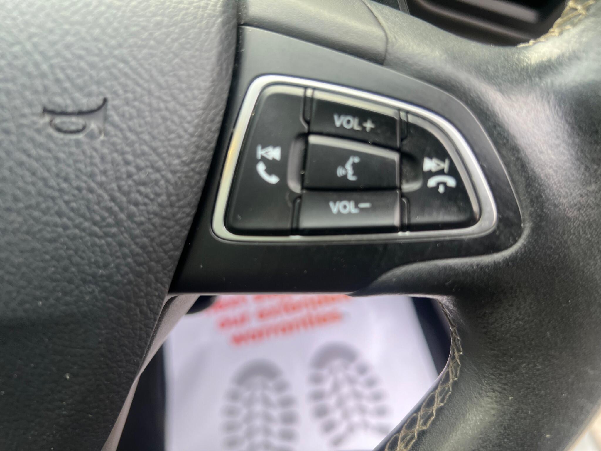 Ford Kuga view 18