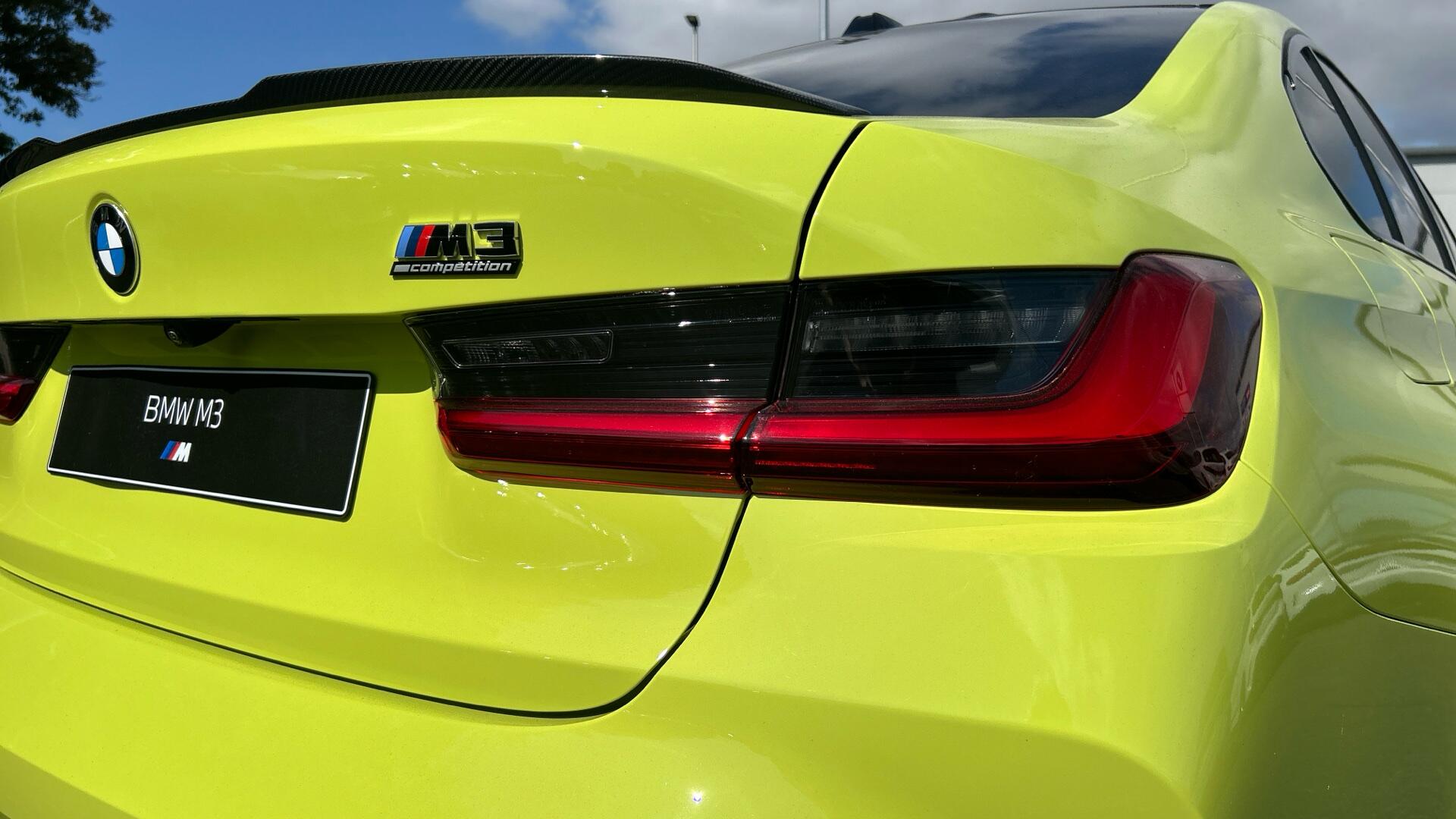 BMW M3 view 22