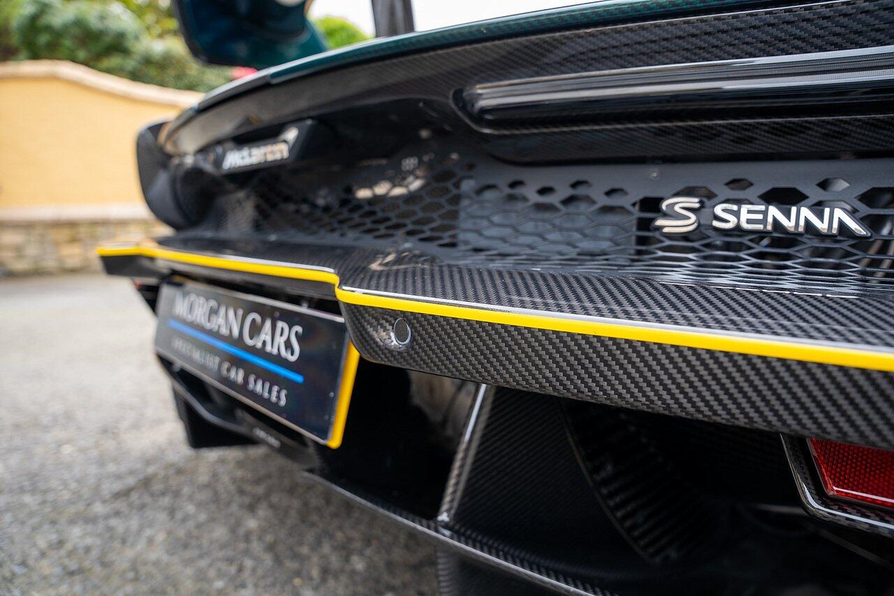 Mclaren Senna view 90