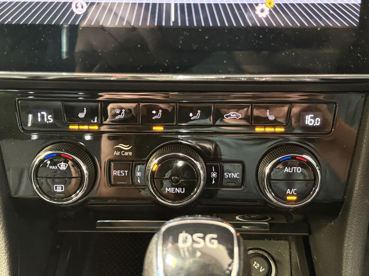 Skoda Superb view 50