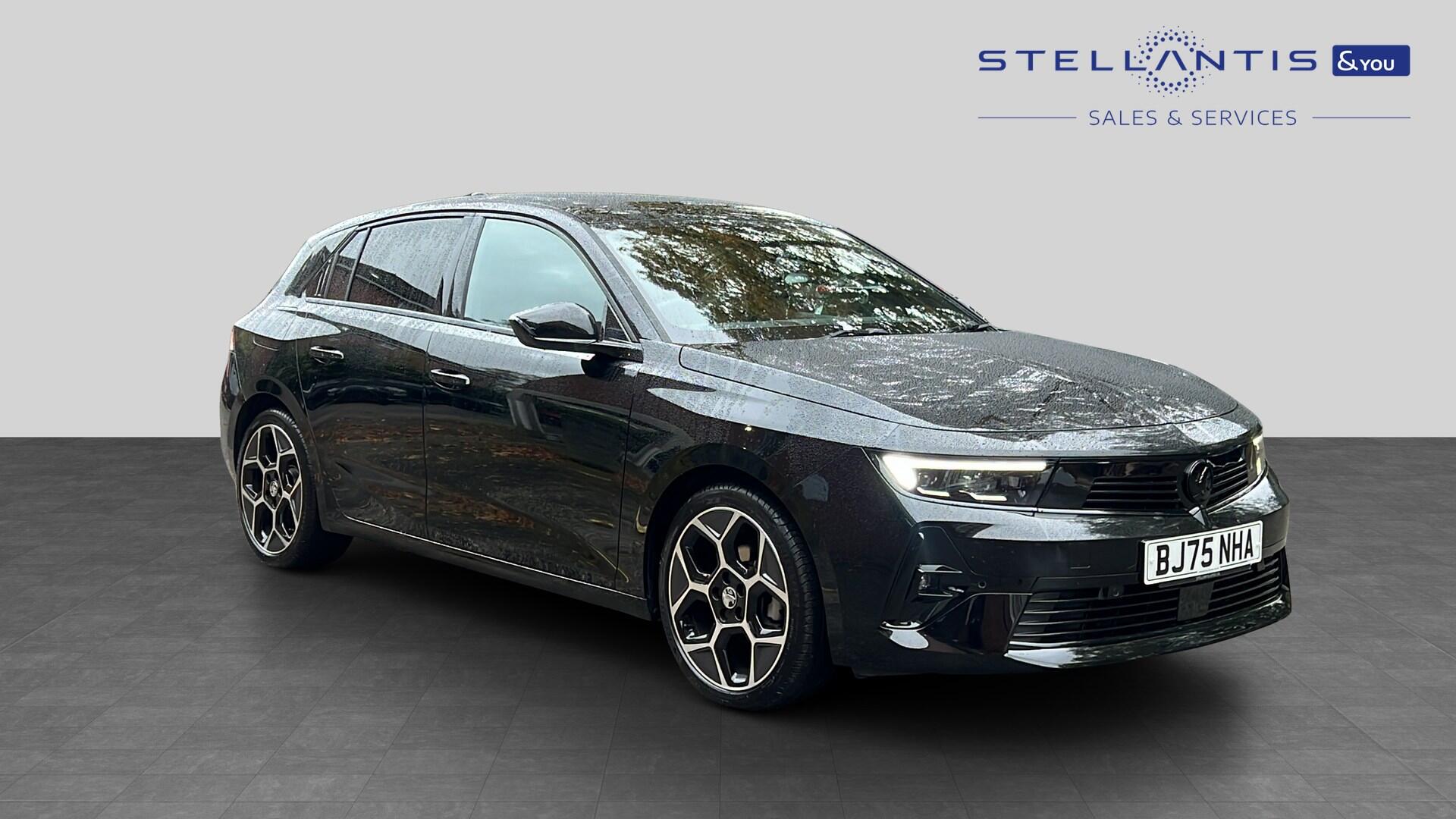 2025 Vauxhall Astra