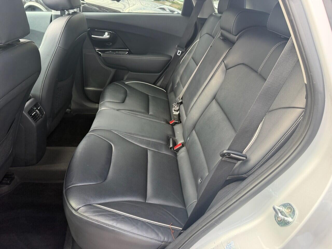 Kia Niro view 17