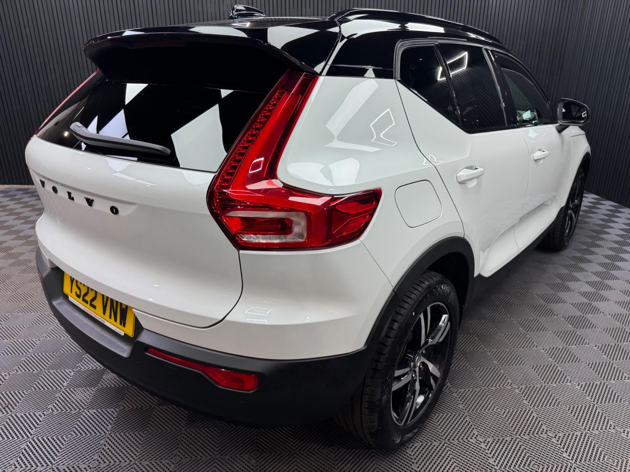 Volvo XC40 view 24