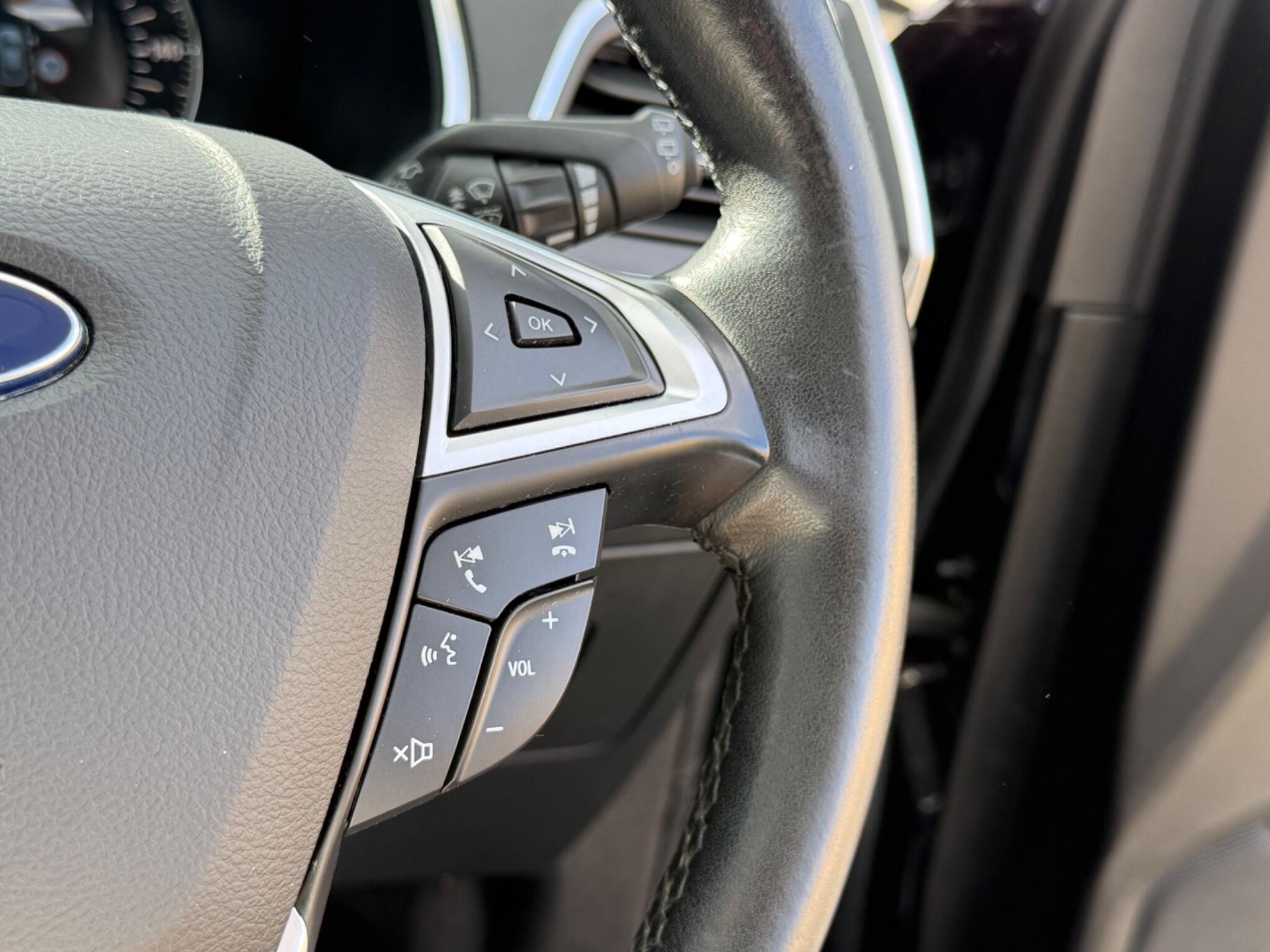 Ford S-Max view 23