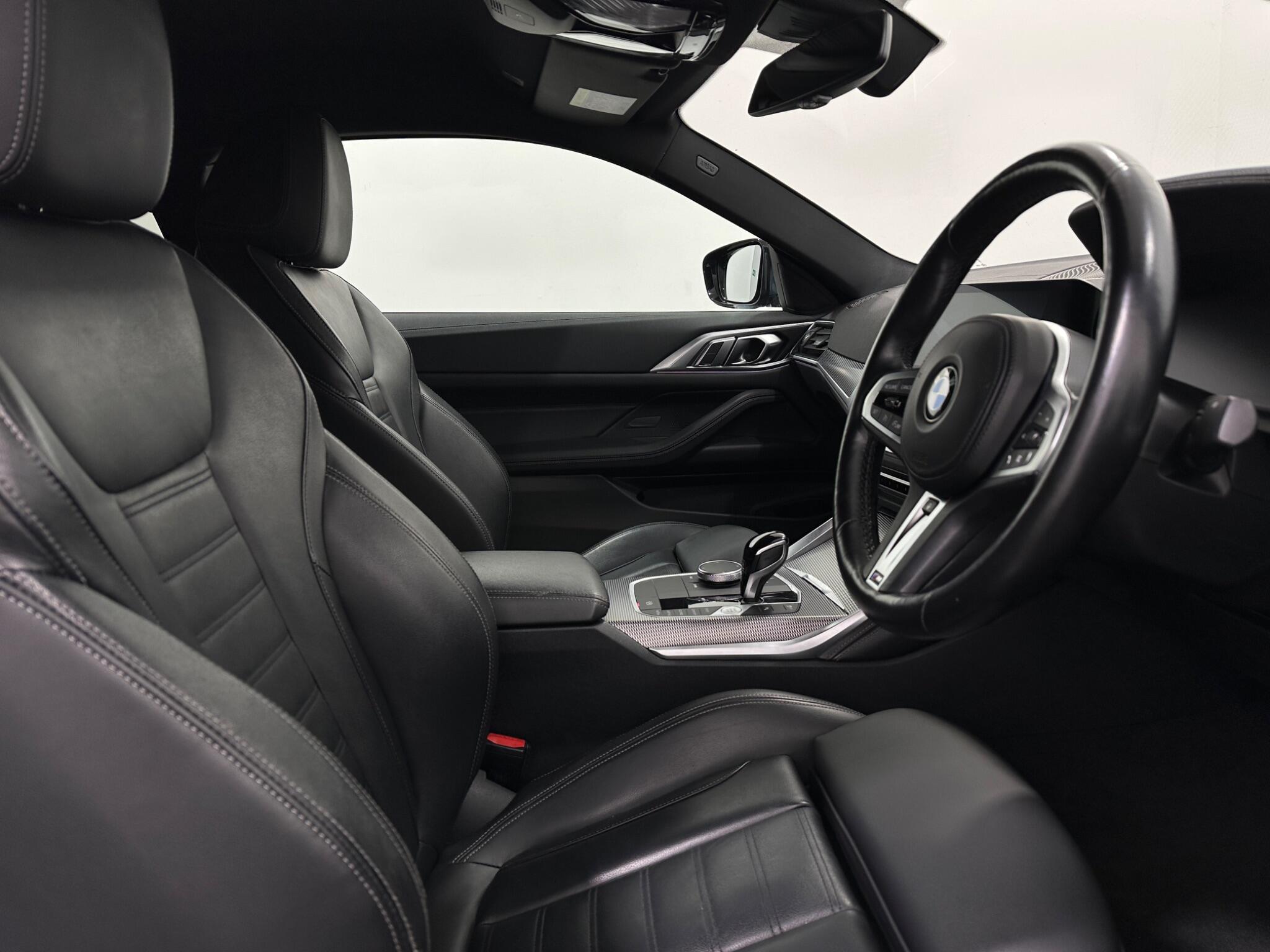 BMW 4 Series view 34
