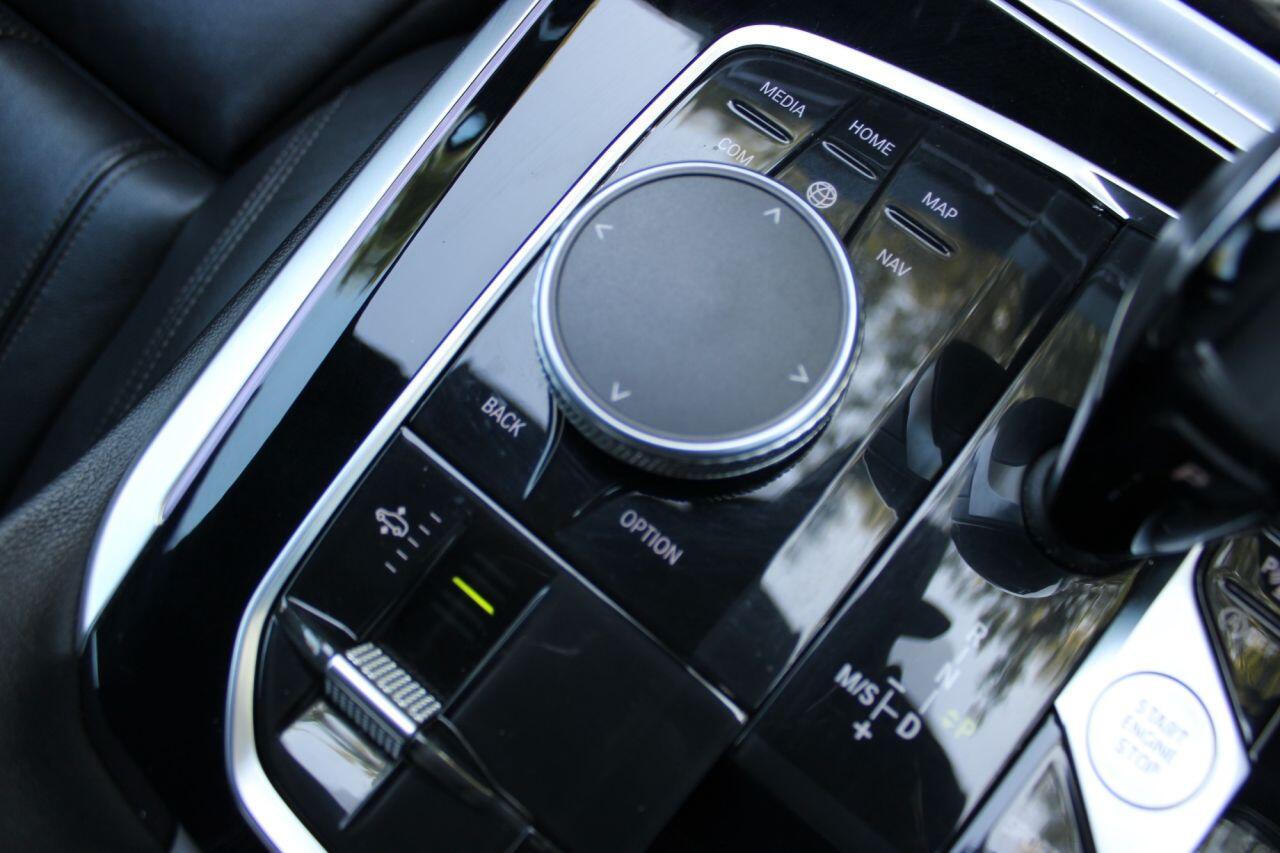 BMW X5 view 37