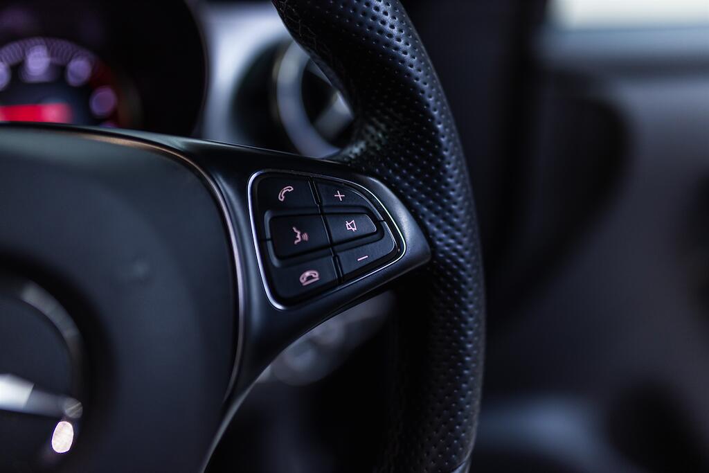 Mercedes-Benz X-Class view 22