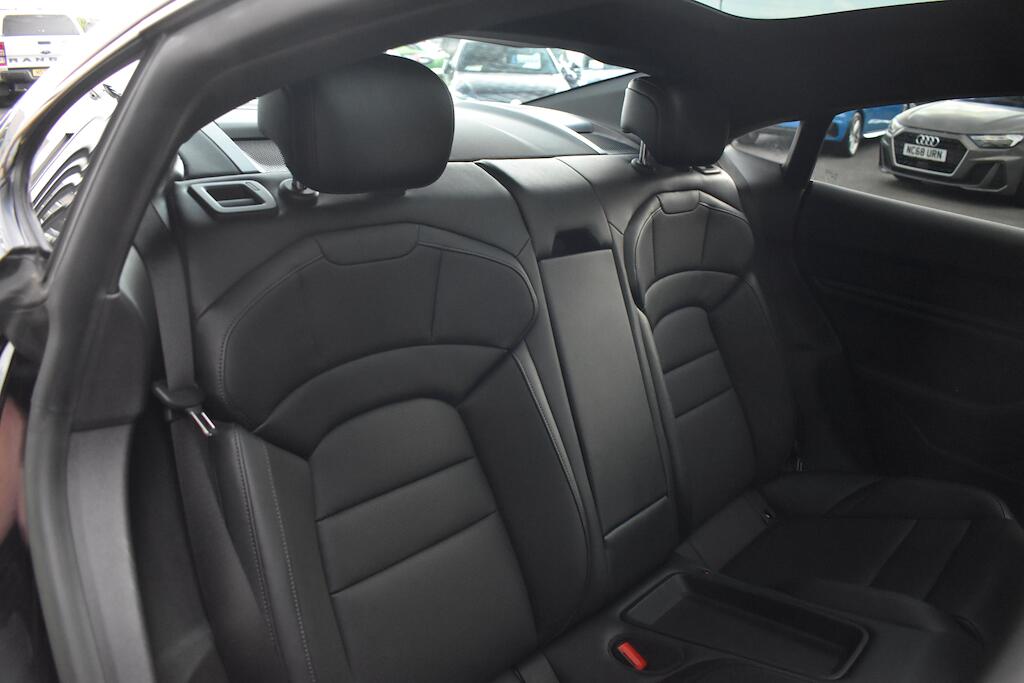 Porsche Taycan view 34