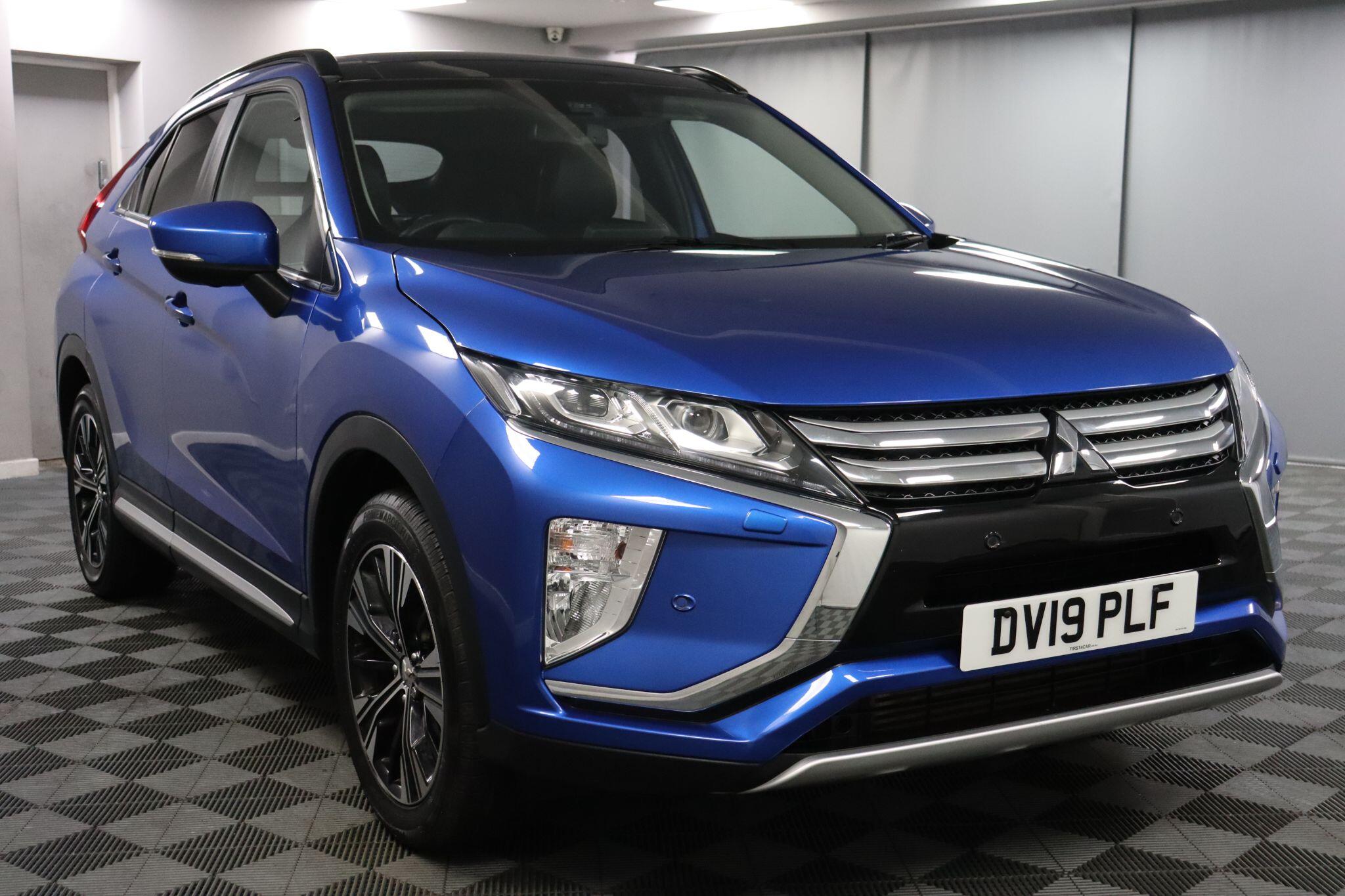 Mitsubishi Eclipse Cross view 11