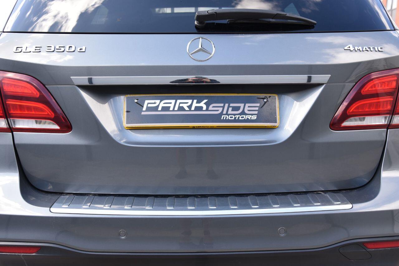 Mercedes-Benz Gle view 20