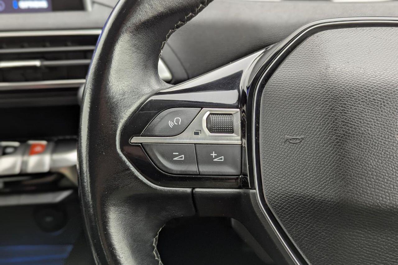 Peugeot 5008 view 38