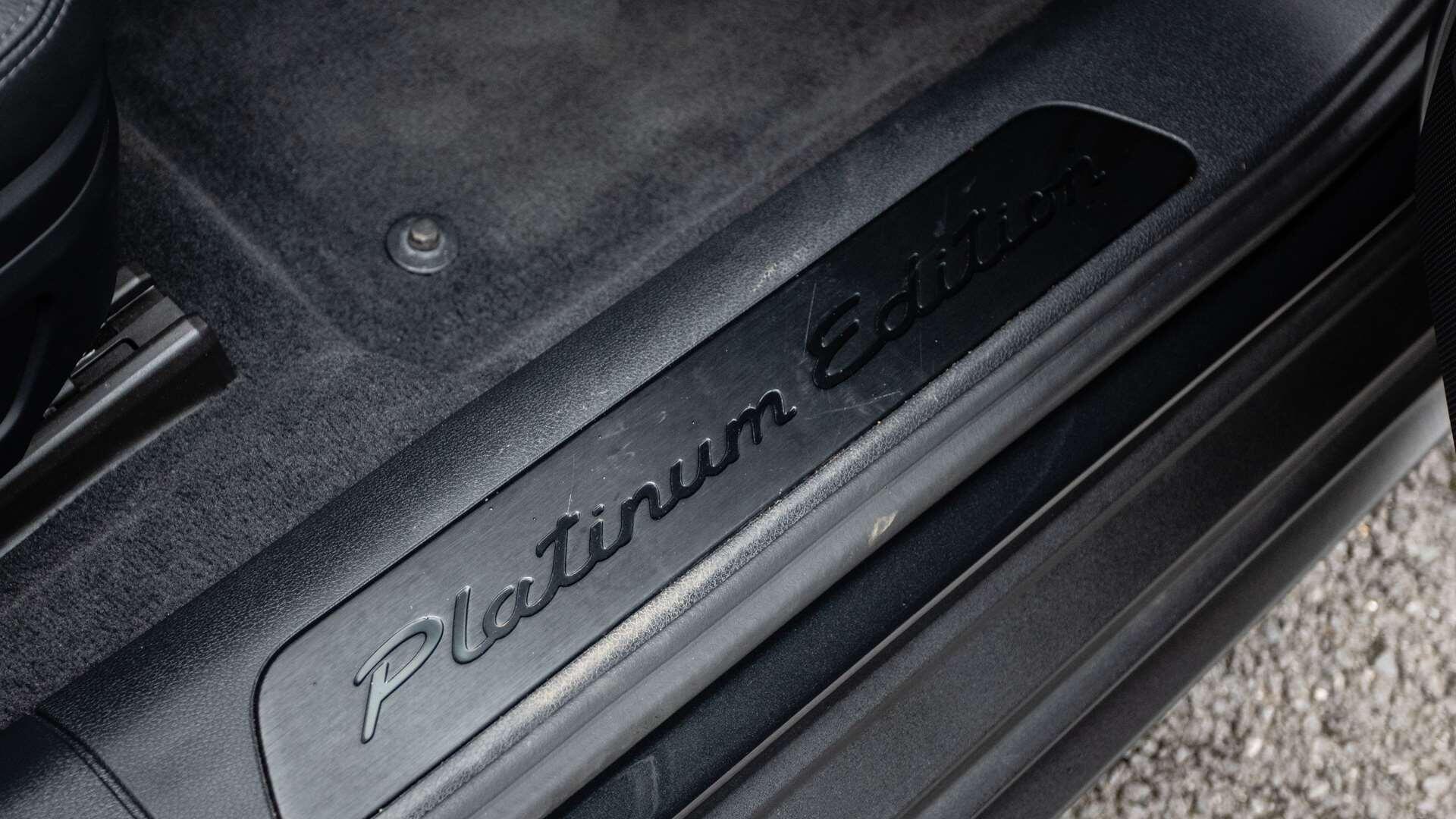 Porsche Panamera view 33
