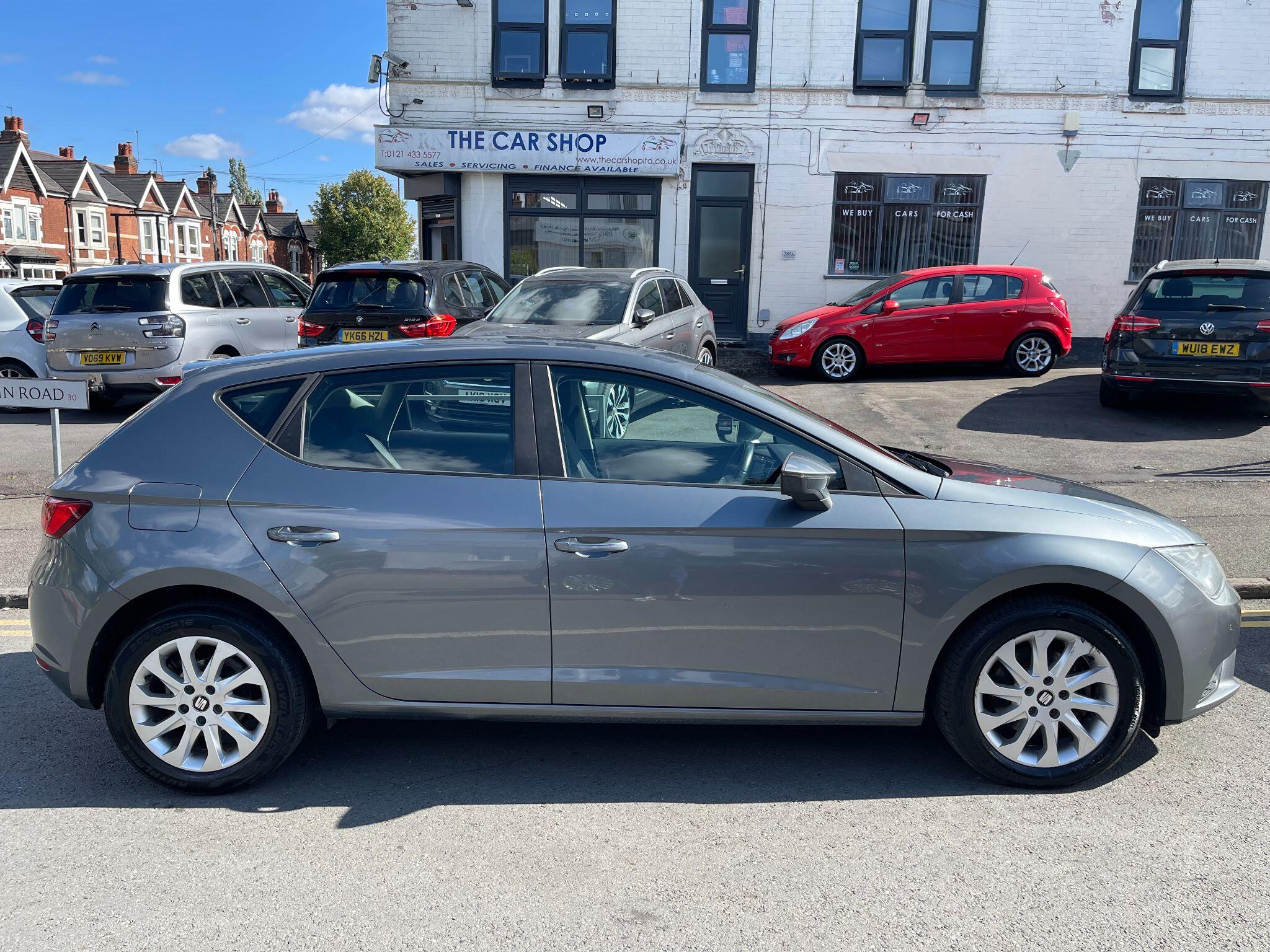 SEAT Leon view 11