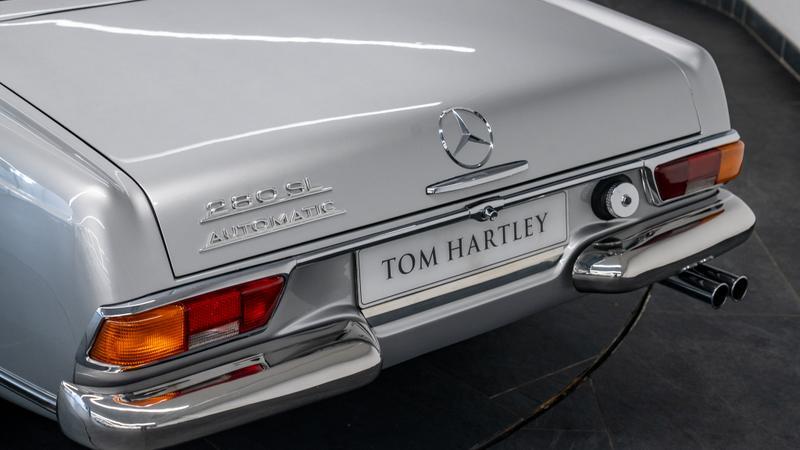 Mercedes-Benz SL view 15