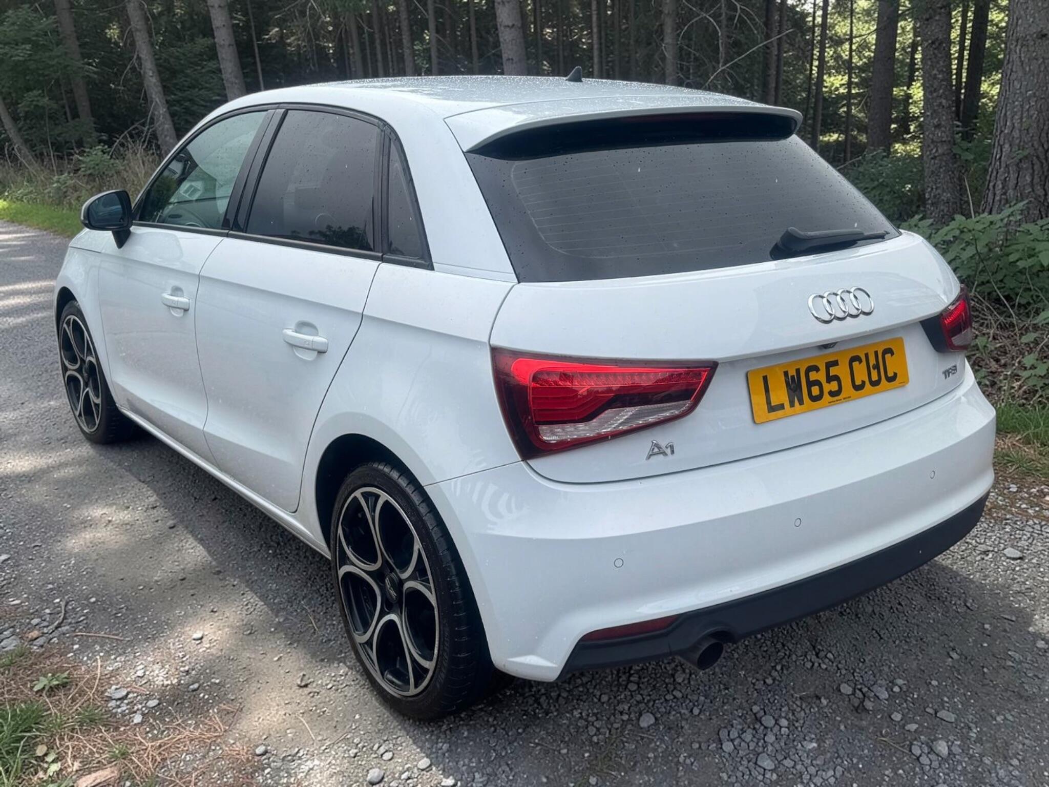 Audi A1 view 16