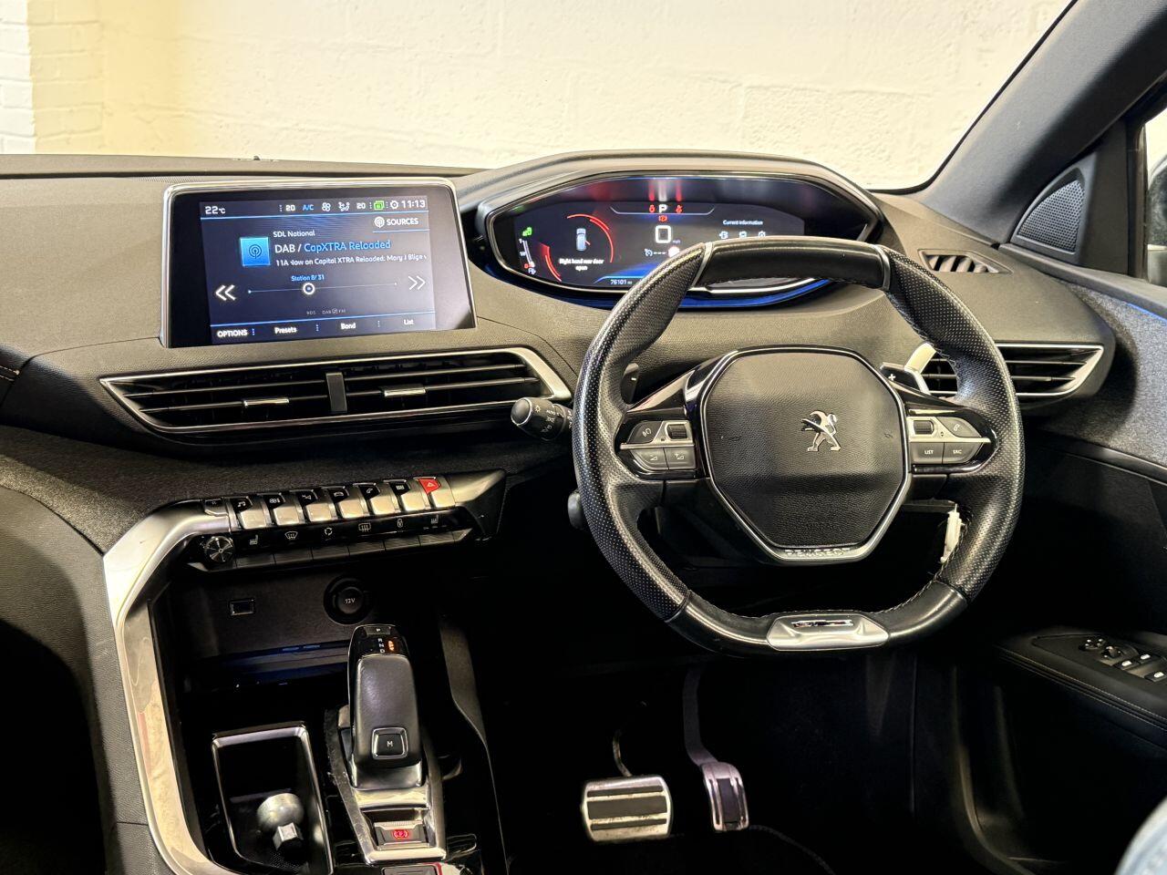 Peugeot 3008 view 34