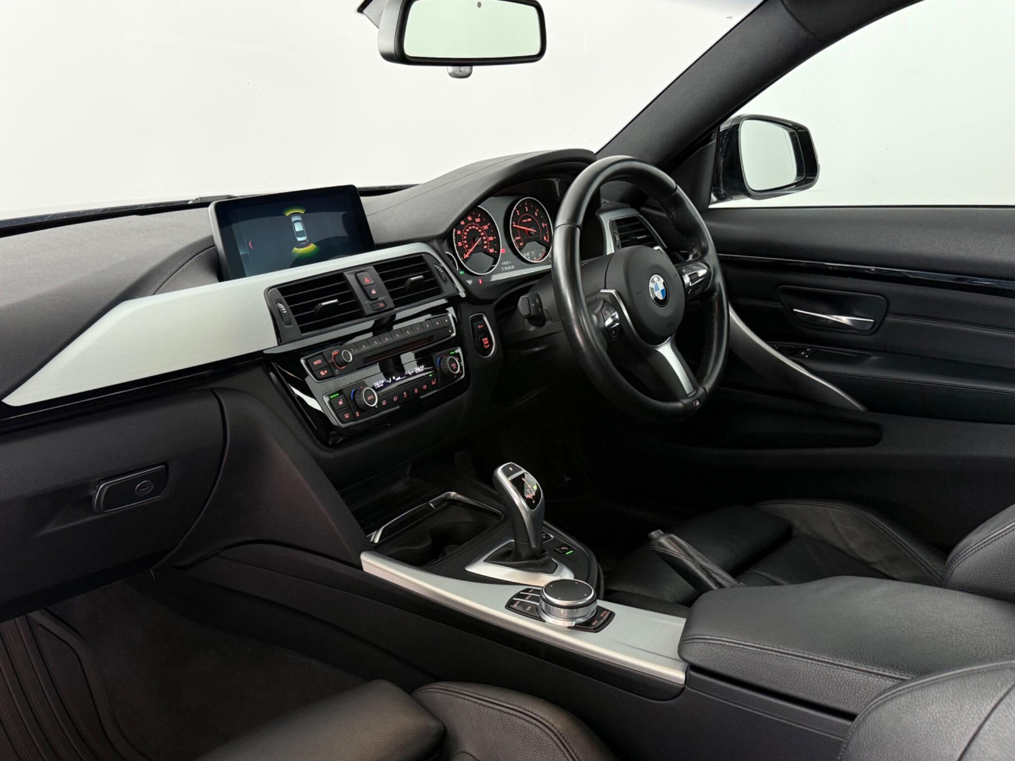 BMW 4 Series view 12