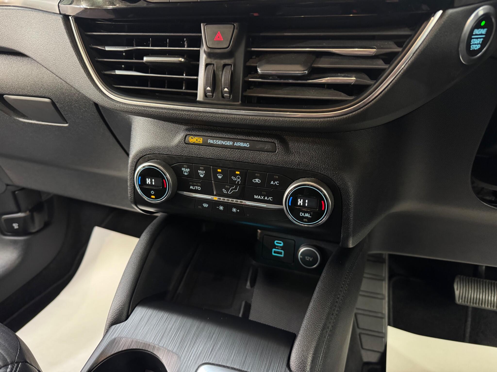 Ford Kuga view 33