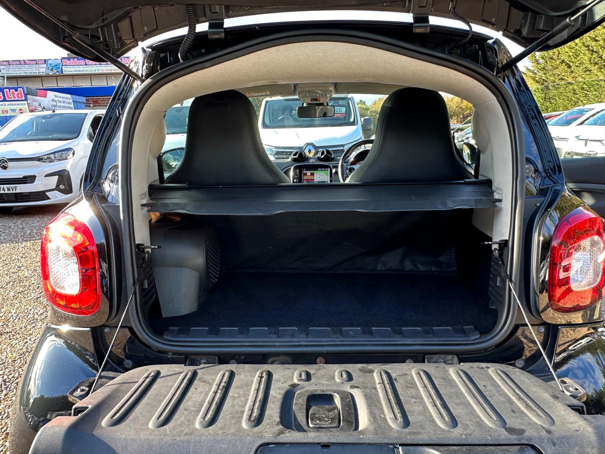 Smart Fortwo view 14