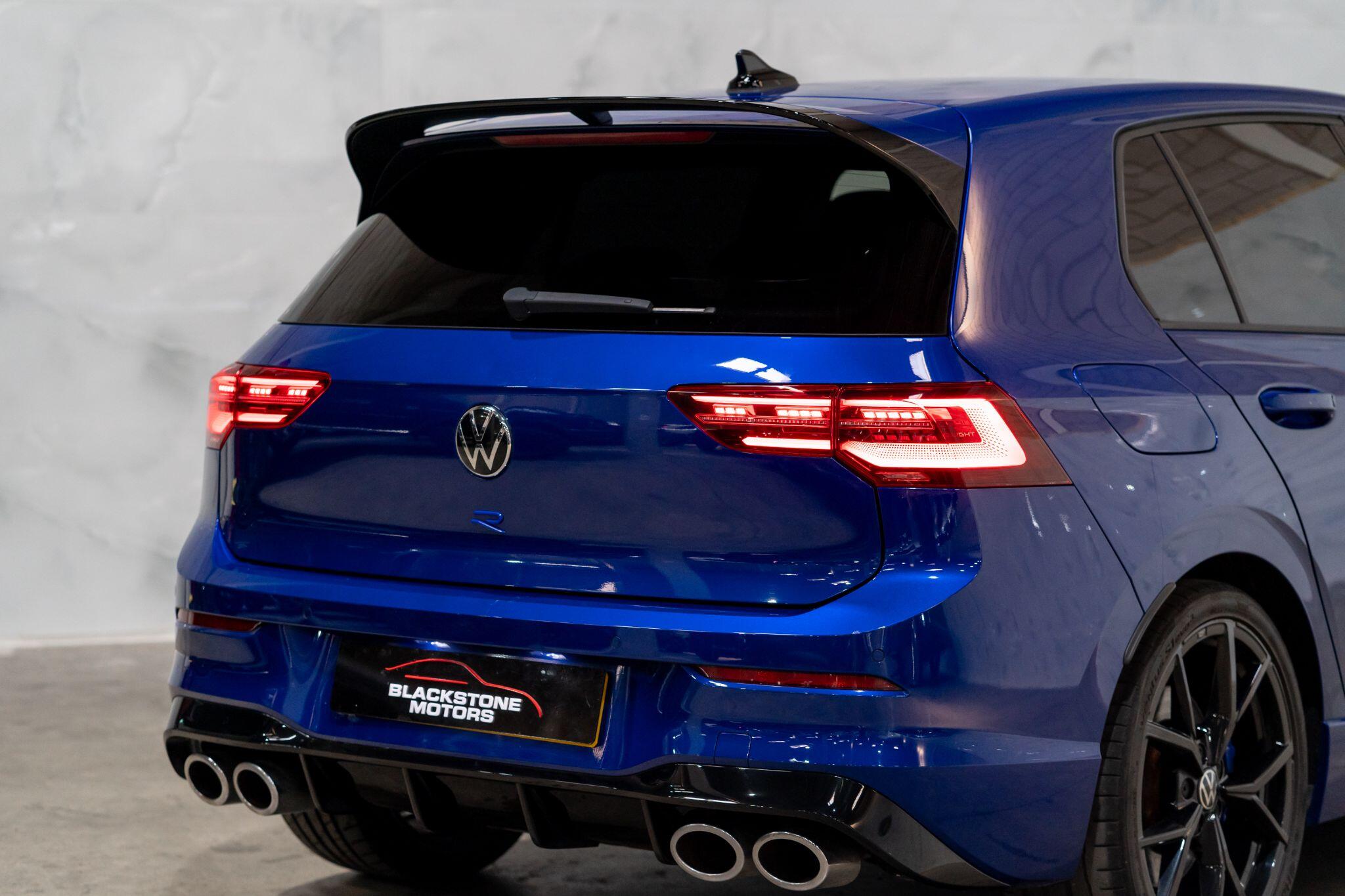 Volkswagen Golf view 42