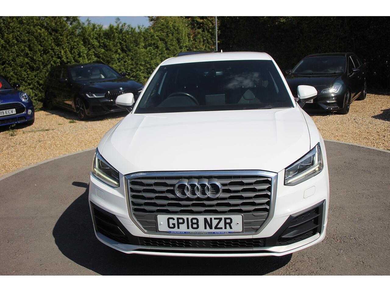 Audi Q2 view 3