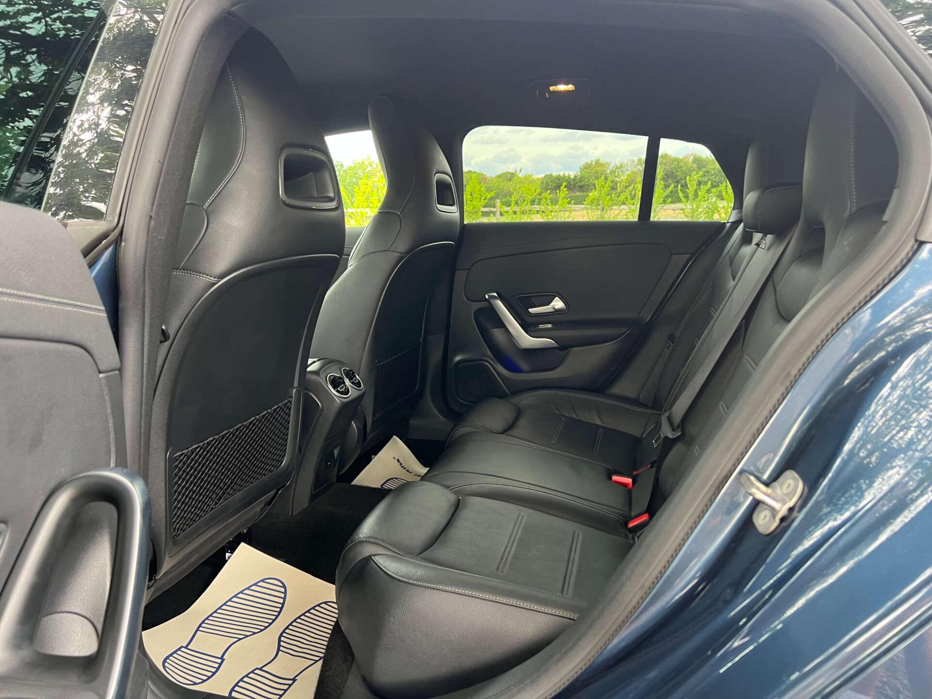 Mercedes-Benz Cla view 20