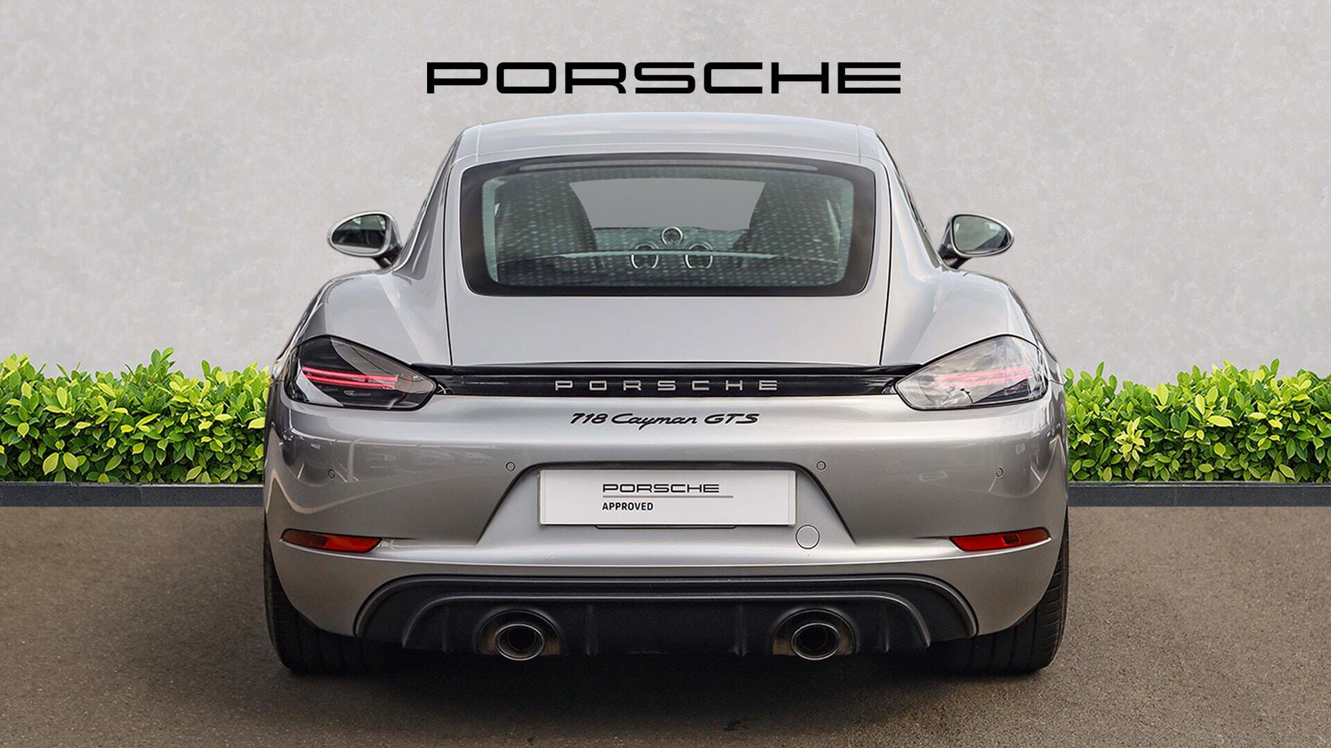 Porsche Cayman view 7