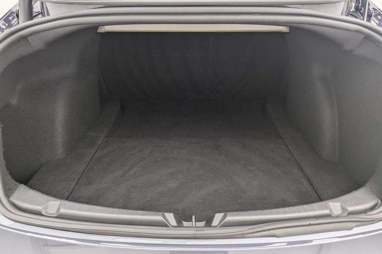 Tesla Model 3 view 20