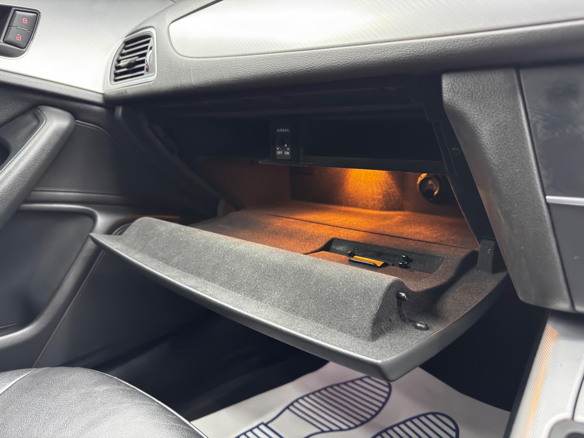 Audi A6 view 39