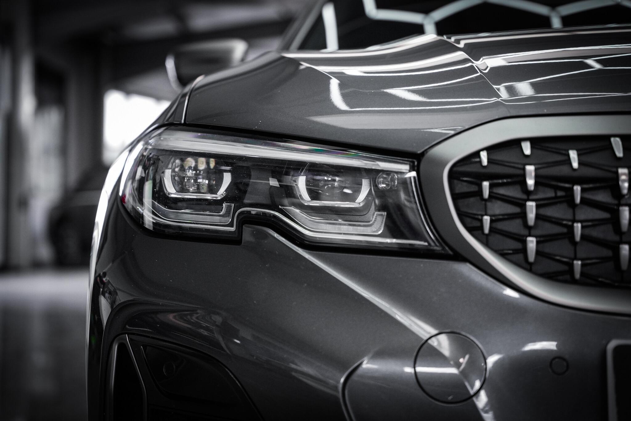 BMW 3 Series view 31