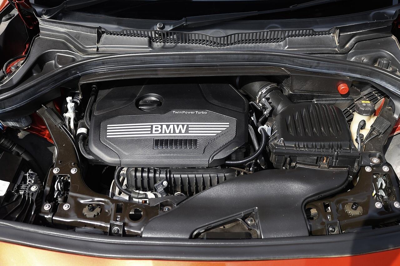 BMW 2 Series Active Tourer view 22