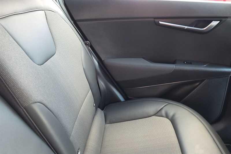 Kia Niro view 29