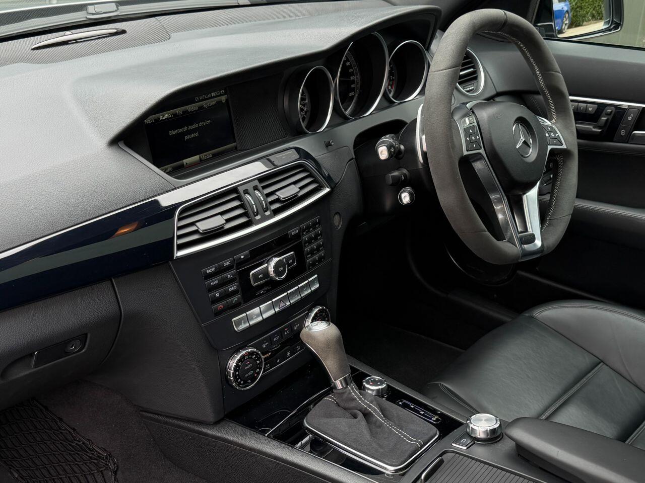 Mercedes-Benz C Class view 36