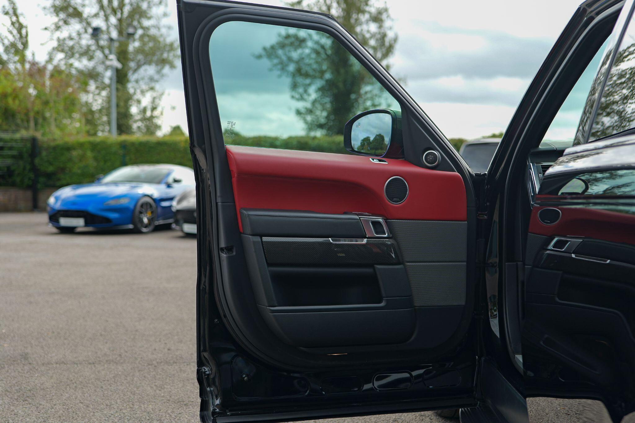 Land Rover Range Rover Sport view 33
